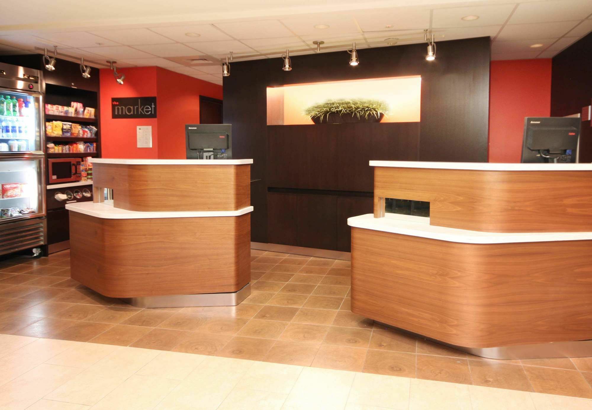 Courtyard By Marriott Roseville Interior photo